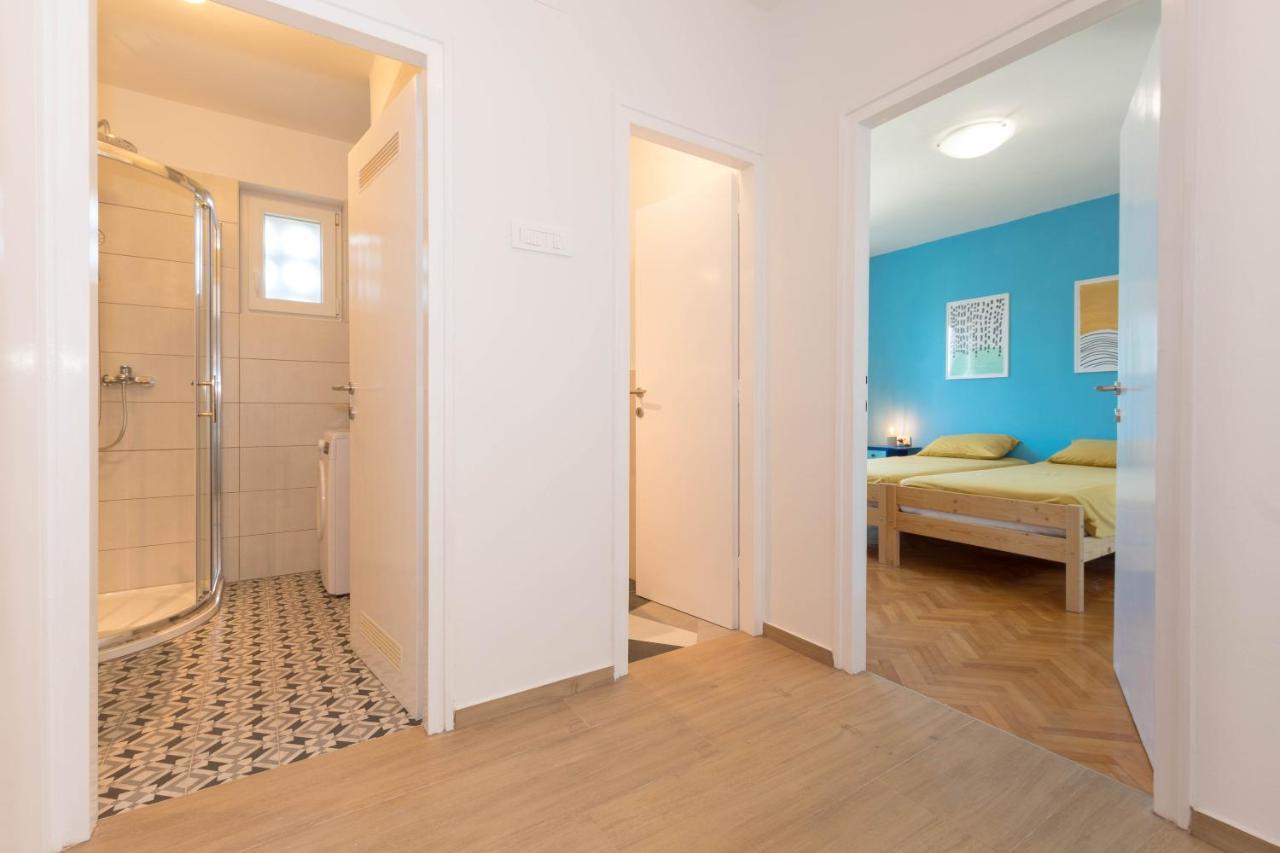 Nona Mileva Apartment Pula Buitenkant foto