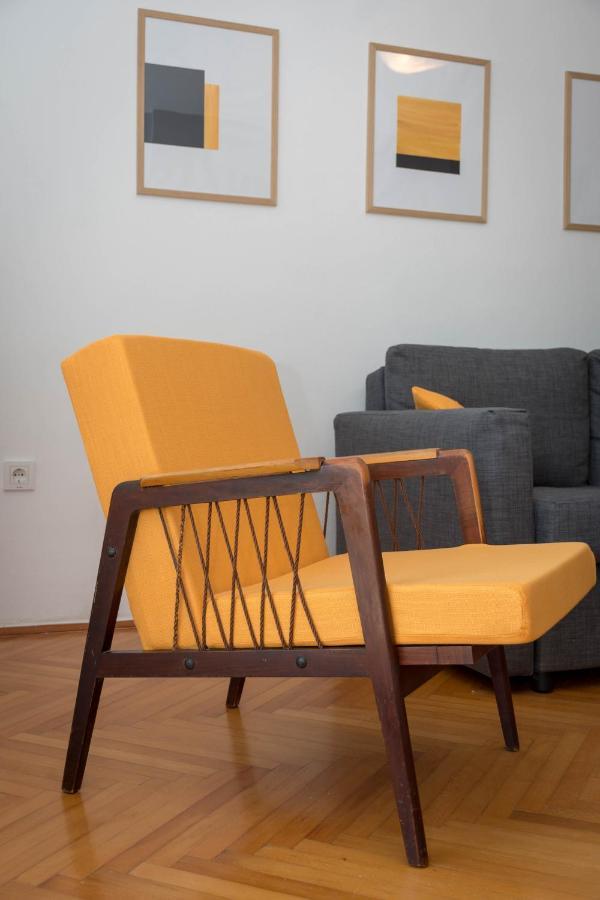 Nona Mileva Apartment Pula Buitenkant foto