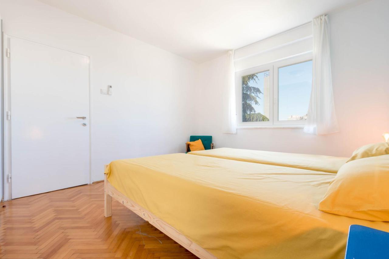 Nona Mileva Apartment Pula Buitenkant foto