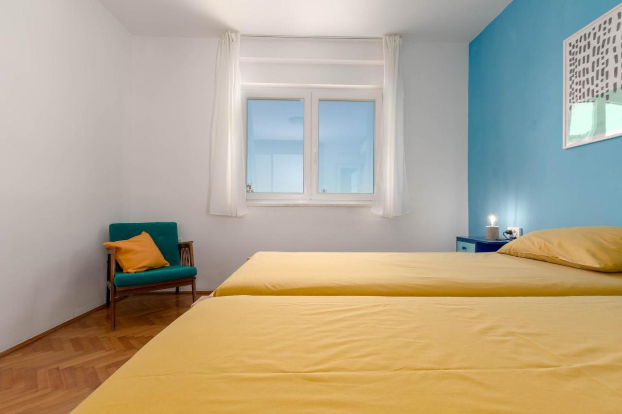 Nona Mileva Apartment Pula Buitenkant foto