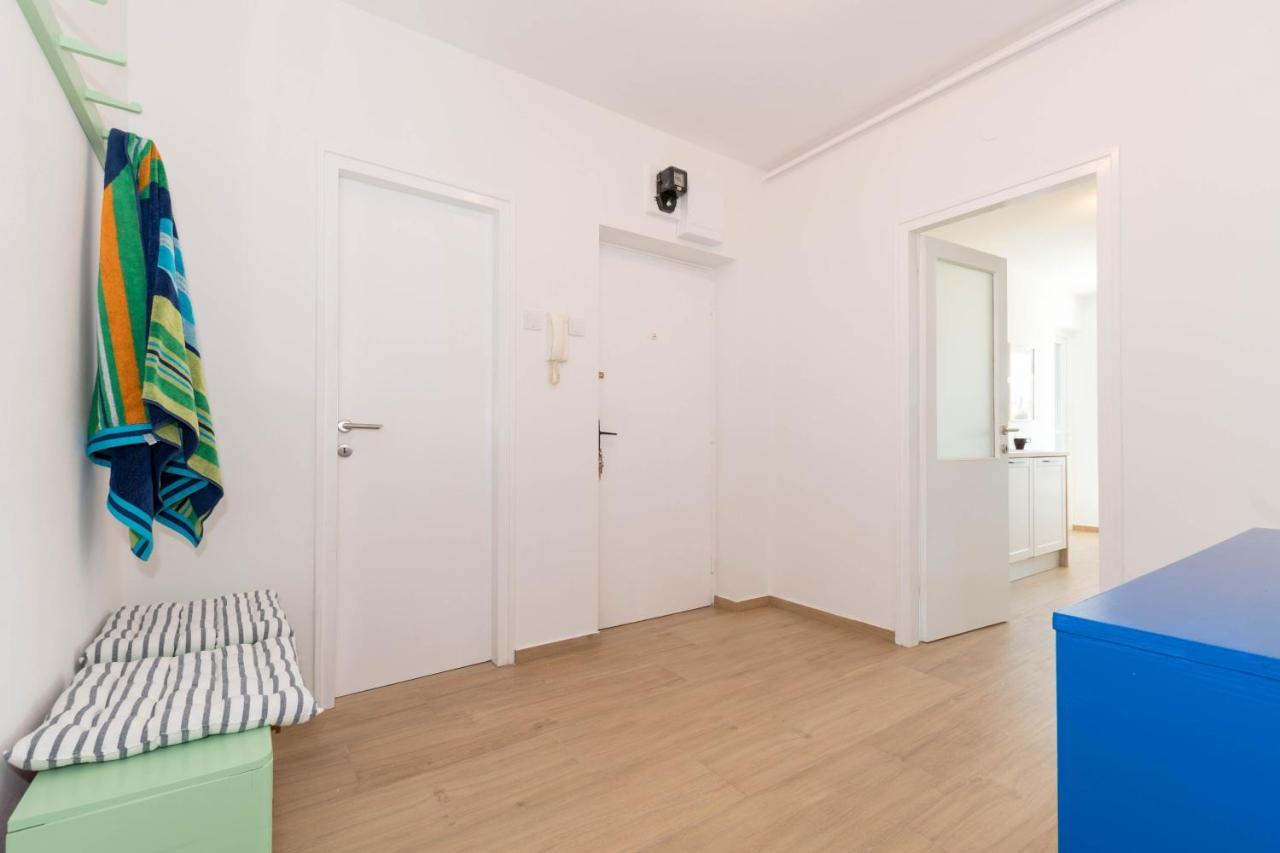Nona Mileva Apartment Pula Buitenkant foto