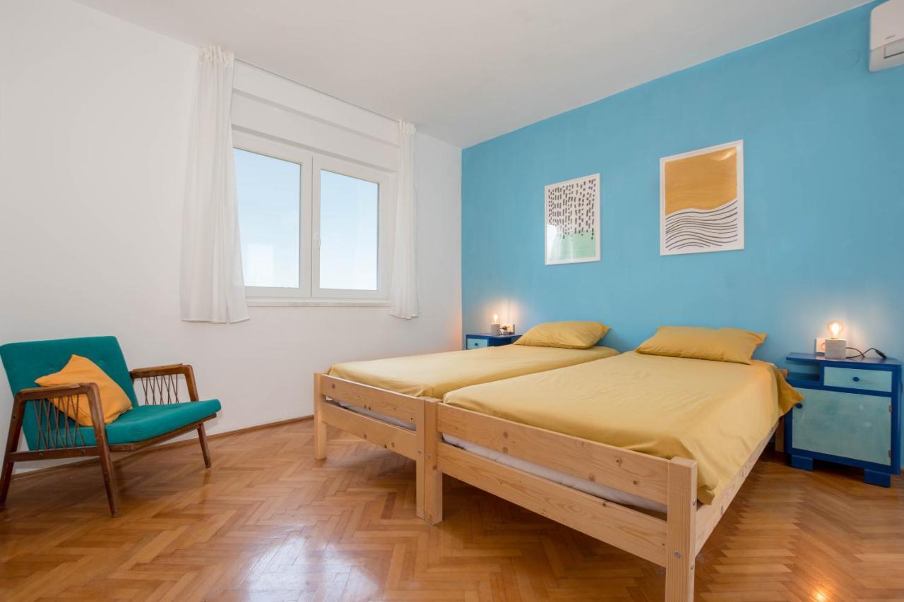 Nona Mileva Apartment Pula Buitenkant foto