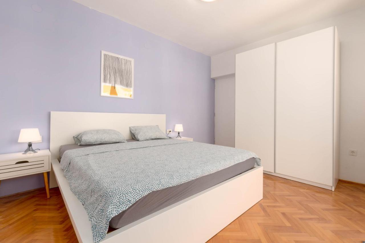 Nona Mileva Apartment Pula Buitenkant foto